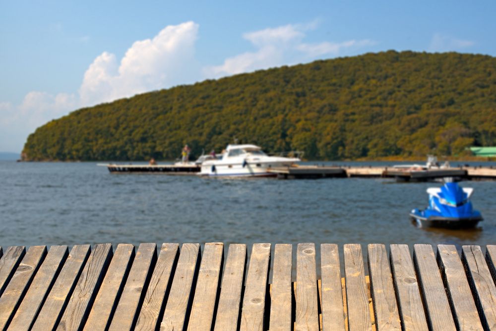 Accostage : manœuvre essentielle à maîtriser pour votre permis bateau à Lyon