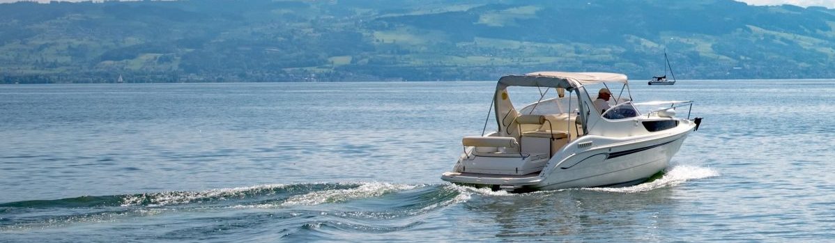 Demi-tour (manœuvre en bassin) : étape clé pour réussir votre permis bateau à Lyon