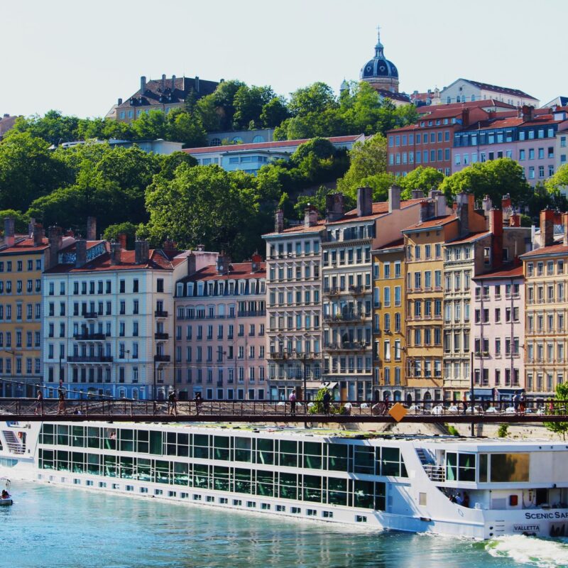 location bateau à lyon